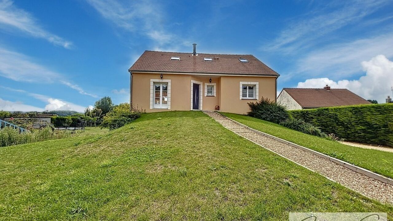 maison 5 pièces 130 m2 à vendre à Aubigné-Racan (72800)