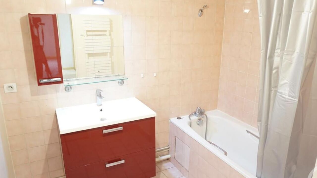 appartement 2 pièces 56 m2 à louer à Paris 12 (75012)