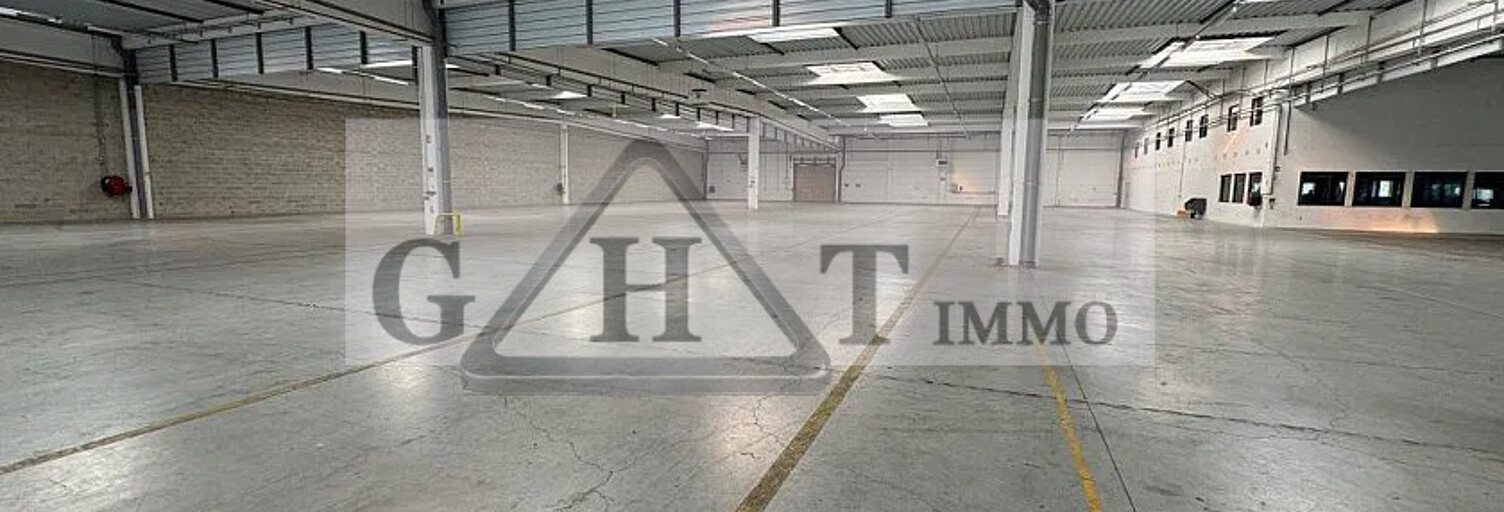 Local industriel  4662 m² à louer à Ferrières-en-Brie (77164)
