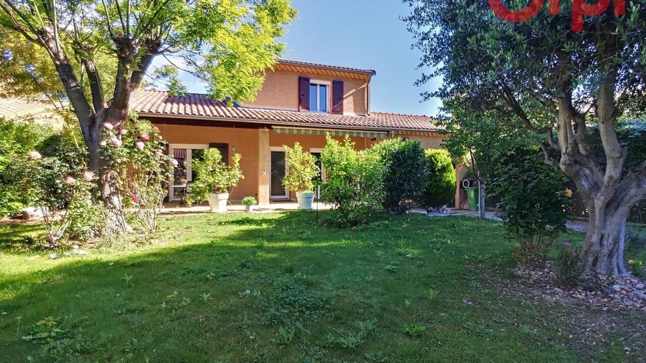 maison 5 pièces 143 m2 à vendre à Le Pontet (84130)