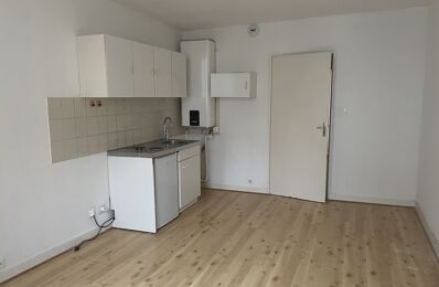 location appartement 350 € CC /mois à proximité de Saint-Léonard-de-Noblat (87400)