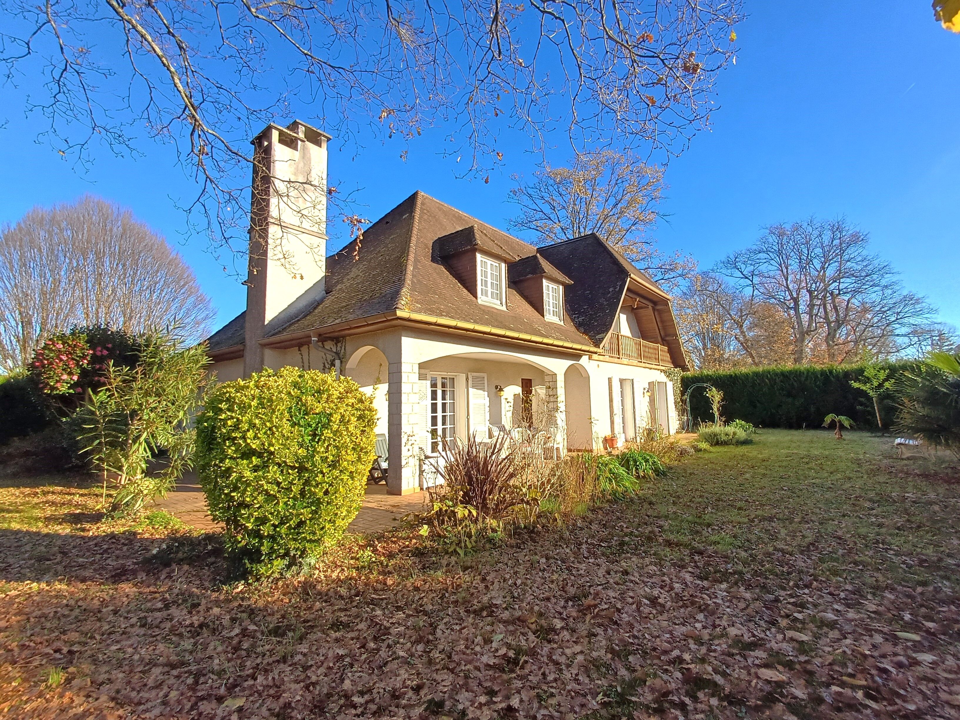 Villa / Maison  T6 à vendre Pau 64000