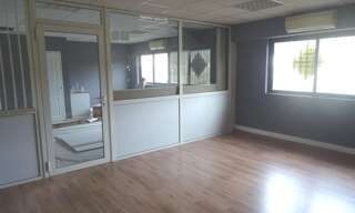 Bureau  58 m² à louer à Montauroux (83440)