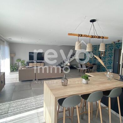 Maison 7 pièces 426000 €