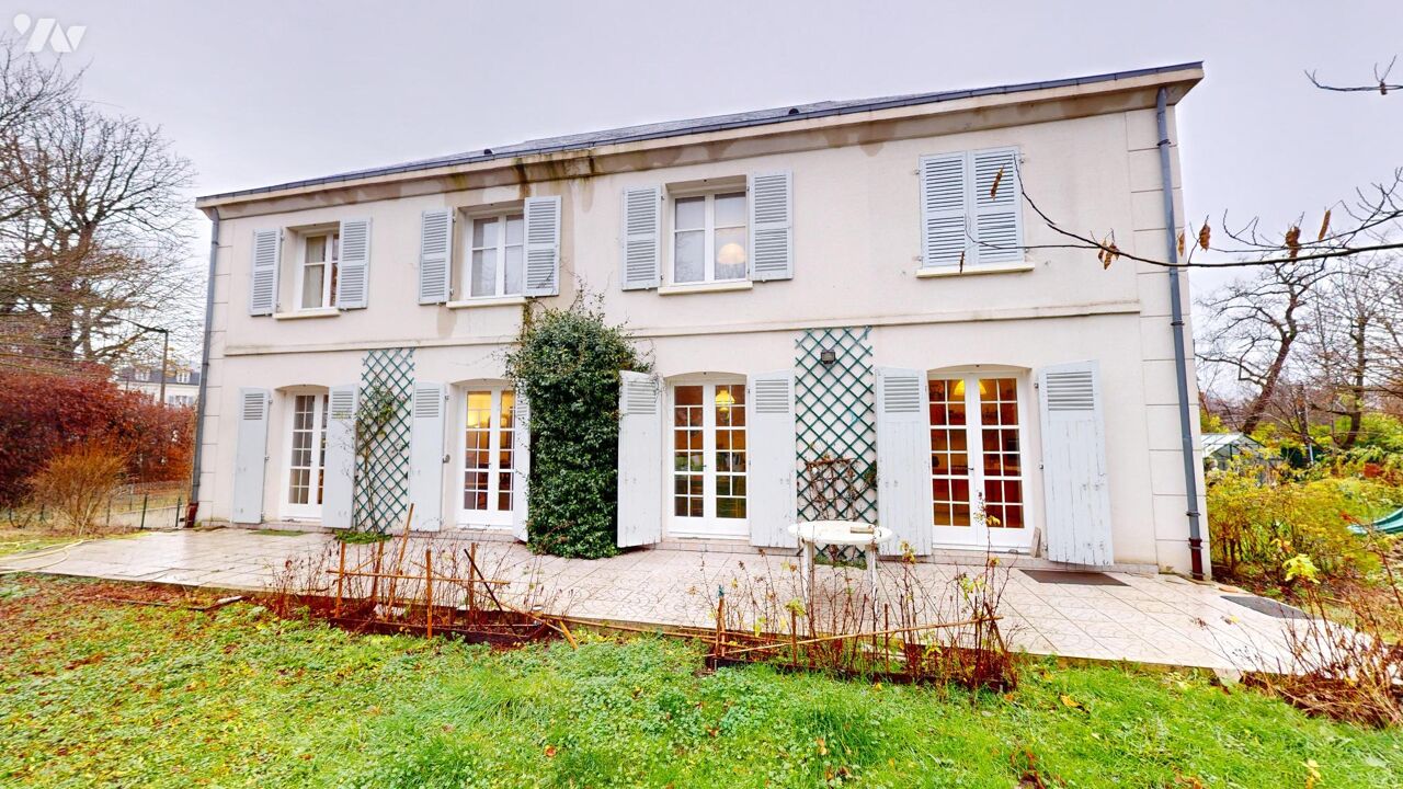 maison 7 pièces 225 m2 à vendre à Maisons-Laffitte (78600)