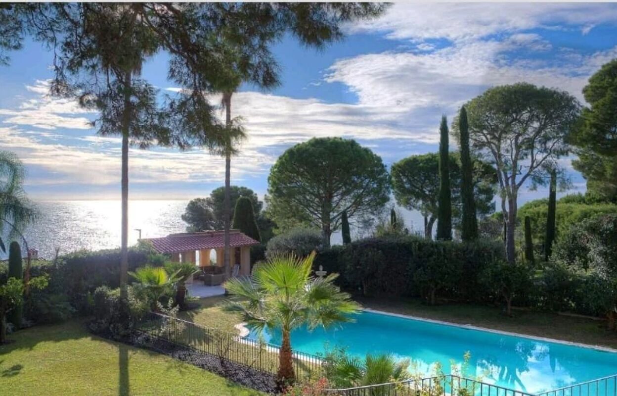 maison 15 pièces 640 m2 à vendre à Saint-Jean-Cap-Ferrat (06230)