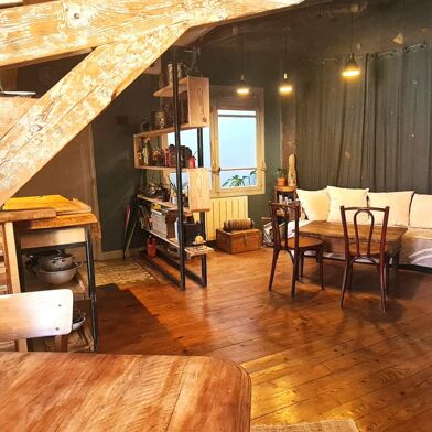 Appartement 4 pièces 218000 €