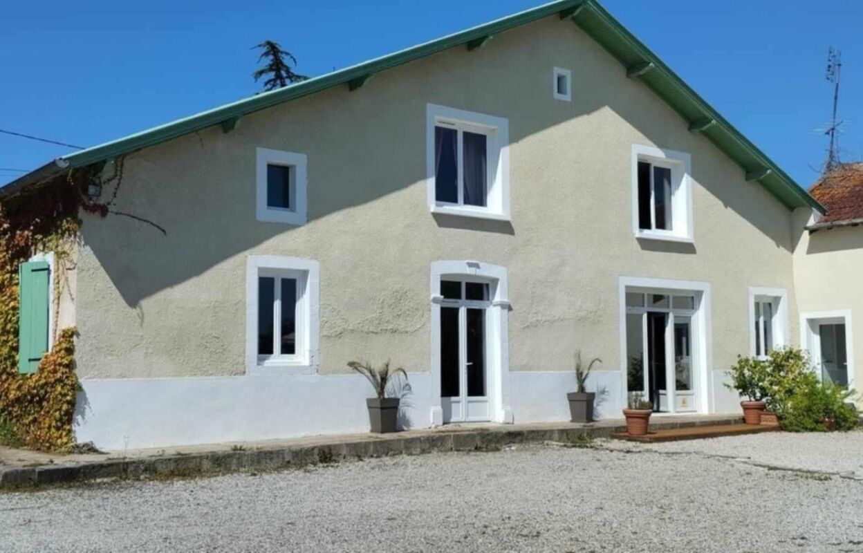 maison 9 pièces 267 m2 à vendre à Ossages (40290)