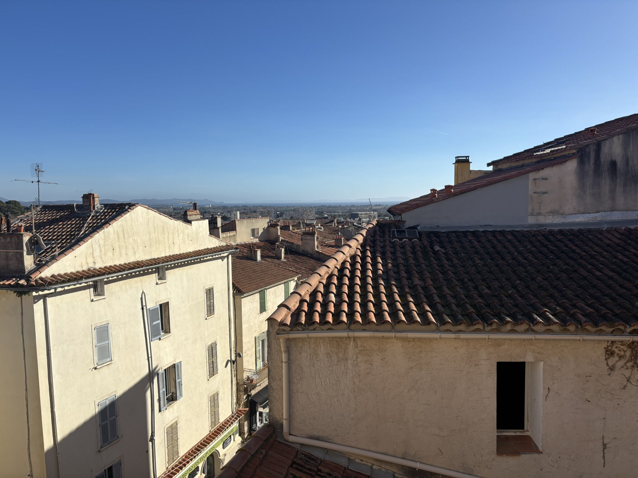 Appartement 2 pièces  à vendre Hyères 83400