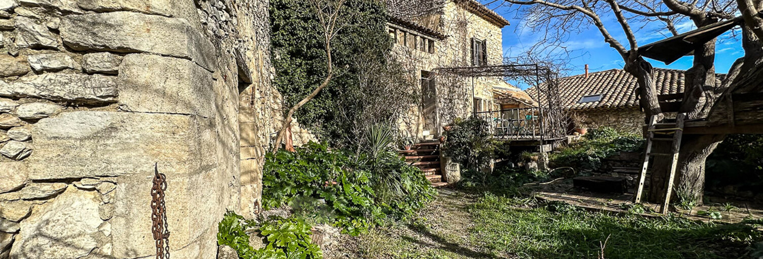 Maison 10 Pièces 280 m² à vendre à Rochefort-du-Gard (30650)