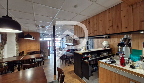 Local commercial 7 pièces  à vendre Orthez 64300