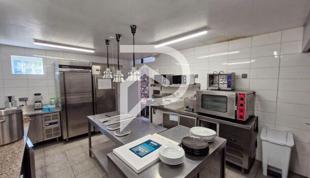 Local commercial 7 pièces  à vendre Orthez 64300