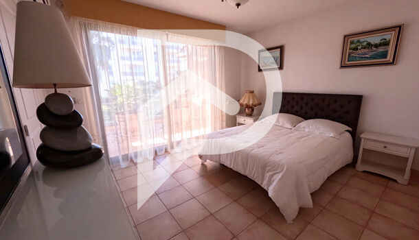 Villa / Maison 6 pièces  à vendre Hyères 83400