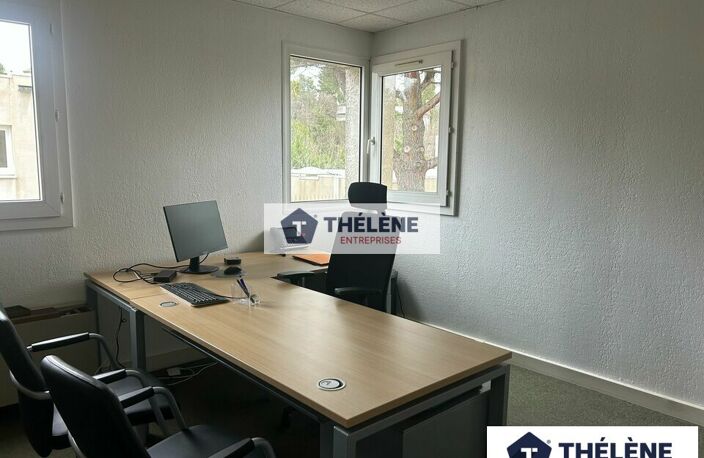 BUREAUX à LOUER — photo 3