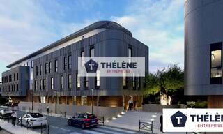 Bureau  2800 m² à vendre à Nîmes (30000)