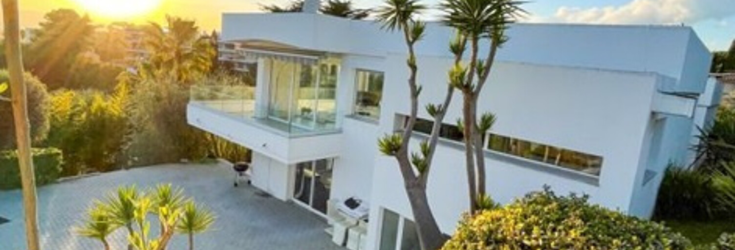 Maison 6 Pièces 258 m² à louer à Le Cannet (06110)