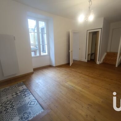 Maison 2 pièces 65 m²