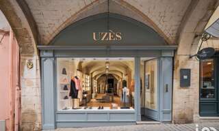 Commerce  50 m² à vendre à Uzès (30700)