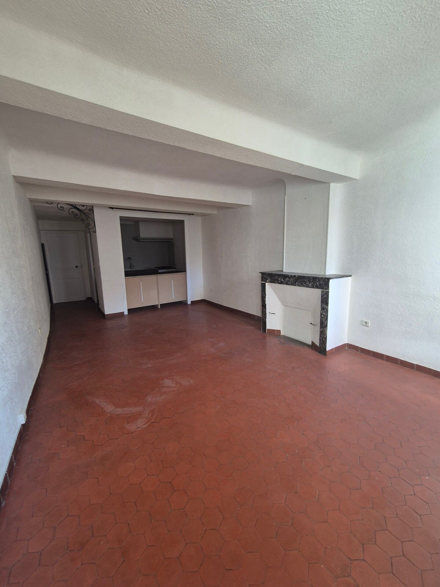 Appartement 4 pièces  à vendre Lorgues 83510