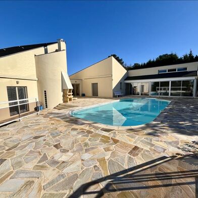 Maison 7 pièces 472500 €