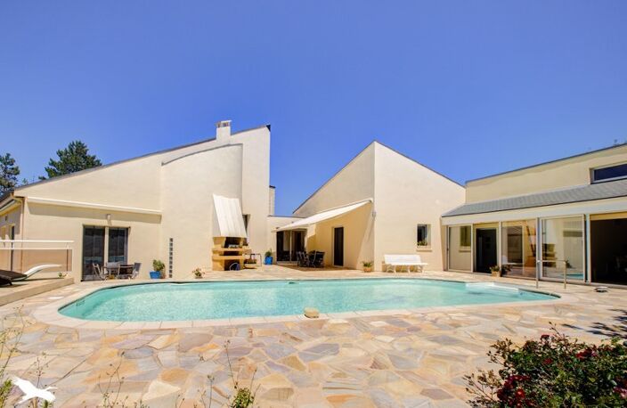 Contemporaine de 7 pièces principales — photo 4
