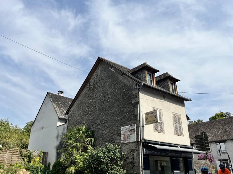 Immeuble   — photo 1