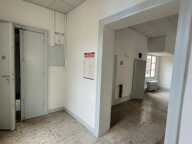 Local commercial — photo 3