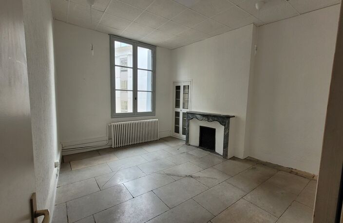Local commercial — photo 5