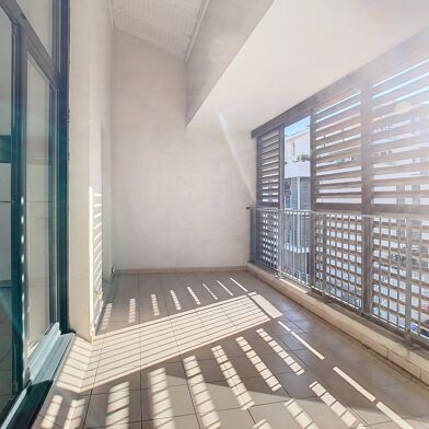 Appartement 4 pièces 1460 €