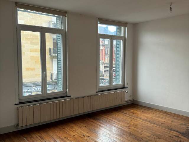 Appartement à louer à Cambrai — photo du bien