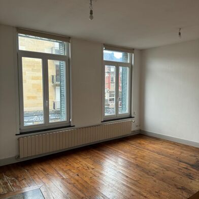 Appartement 3 pièces 655 €