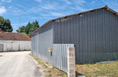 vente immeuble 472 500 € à proximité de La Couronne (16400)