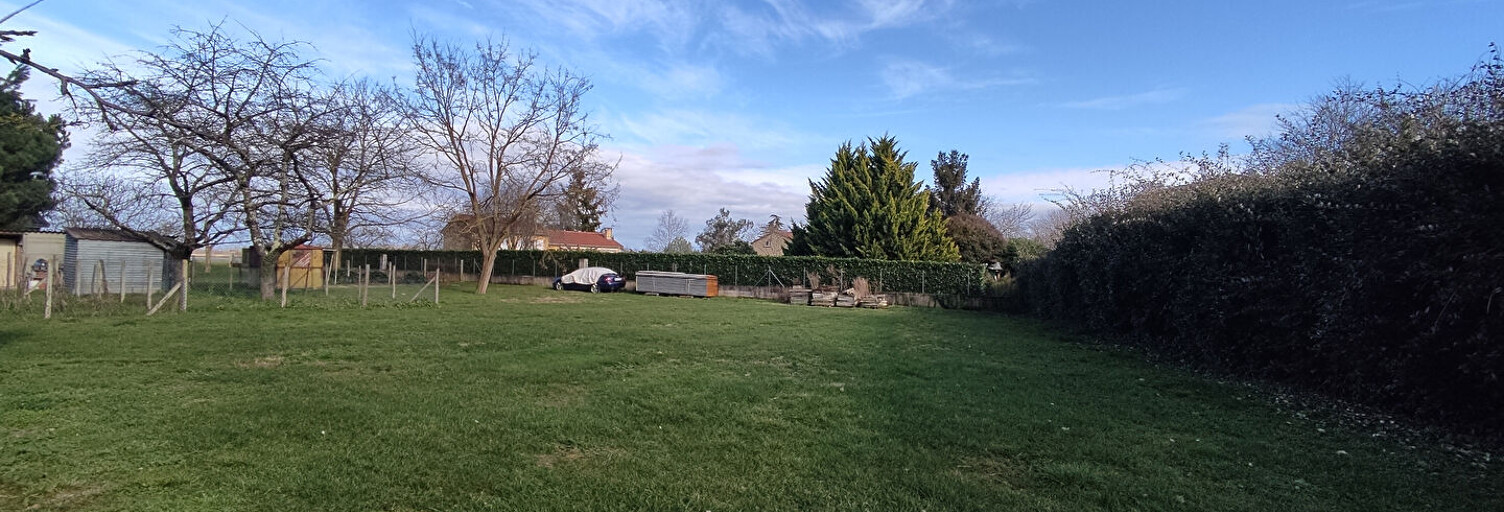 Terrain  1110 m² à vendre à Pamiers (09100)