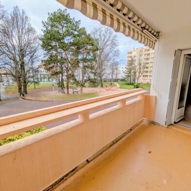 Appartement 4 pièces 82 m²