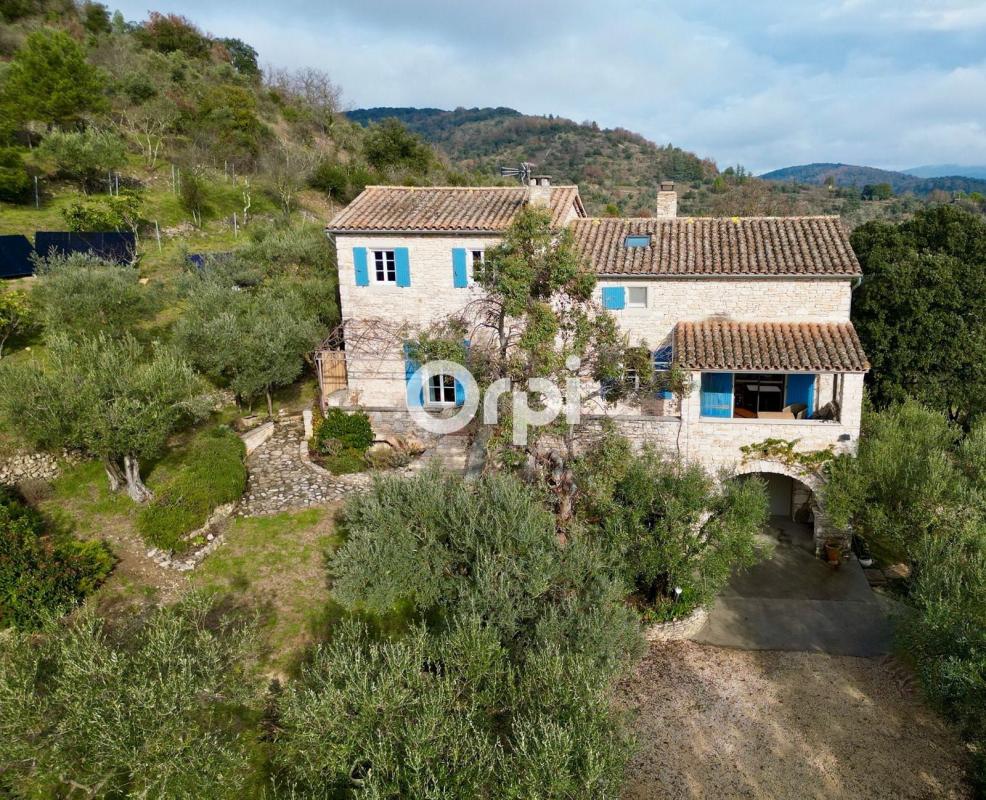 Villa / Maison 6 pièces  à vendre Vallon-Pont-d'Arc 07150