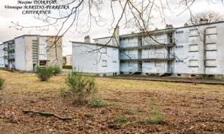 Immeuble  1258 m² à vendre à La Guiche (71220)