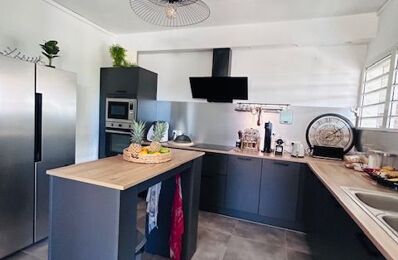 location appartement 1 900 € CC /mois à proximité de Sainte-Rose (97115)