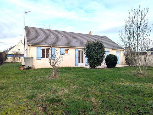 Maison de plain-pied 4 chambres à Pannes Gué-Perreux — photo du bien