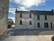 A VENDRE - Maison de village - Au coeur de Laissac — photo 2
