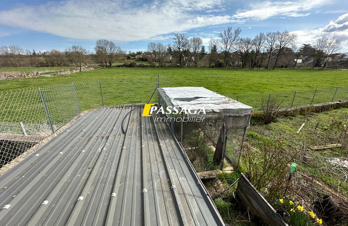 A VENDRE - Maison de village - Au coeur de Laissac — photo 5