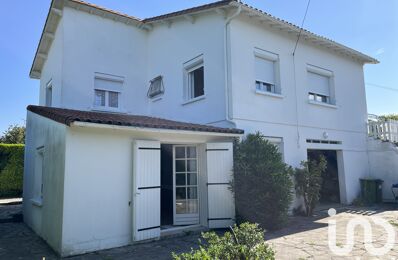 vente maison 230 000 € à proximité de Montpellier-de-Médillan (17260)