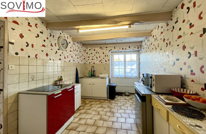 BEAU POTENTIEL A EXPLOITER : MAISON AVEC GRANGE ET JARDIN, T — photo 3