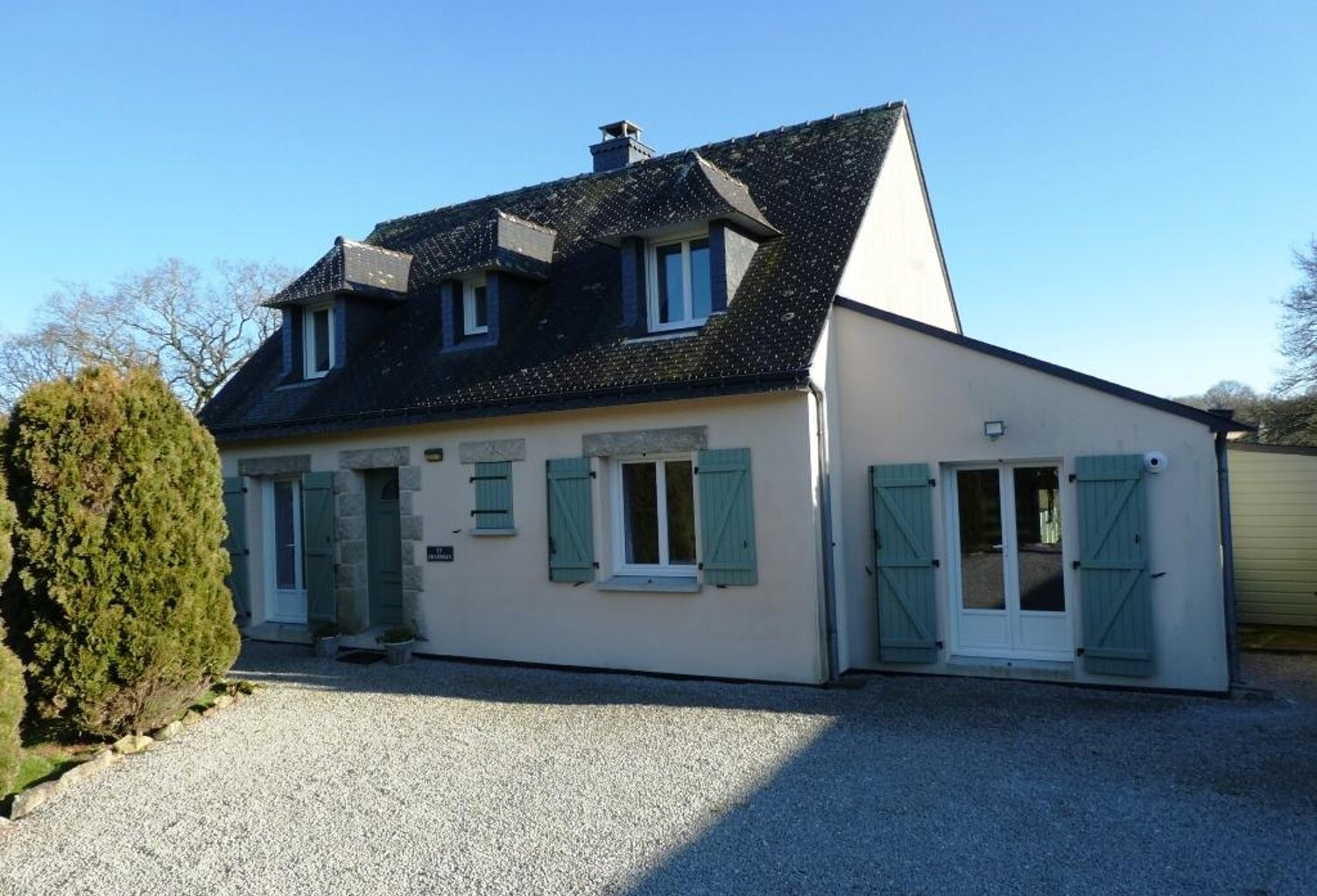 Maison récente — photo 1