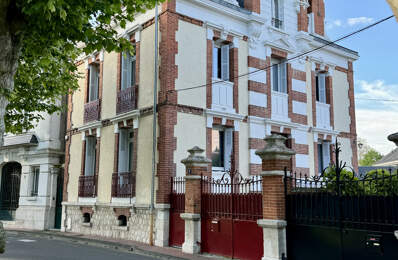 MAISON DE VILLE AVEC CHARME ET VUE SUR LE CANAL DE MONTARGIS — photo du bien