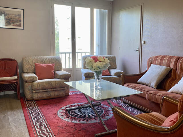 APPARTEMENT F4, 2/3 CHAMBRES, PROCHE GARE, BALCON — photo du bien