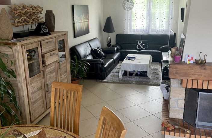 CAMPAGNE, 7 MN DES COMMERCES, 3/4 CHAMBRES, CALME, 89/140 M2 — photo 4
