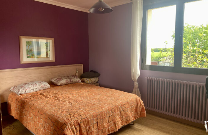 CAMPAGNE, 7 MN DES COMMERCES, 3/4 CHAMBRES, CALME, 89/140 M2 — photo 5