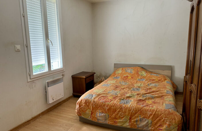 PLAIN PIED, 2/3 CHAMBRES, CAVE, 1200 m2 TERRAIN — photo 4