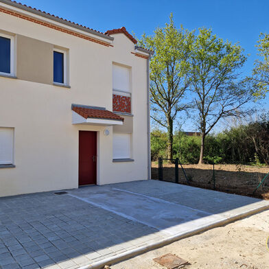 Maison 5 pièces 265900 €