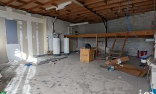 Commerce  90 m² à louer à Carbon-Blanc (33560)